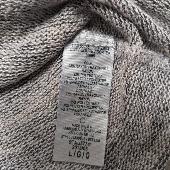 Splendid Gray and White Striped Sweater Top - Picture 6 of 7